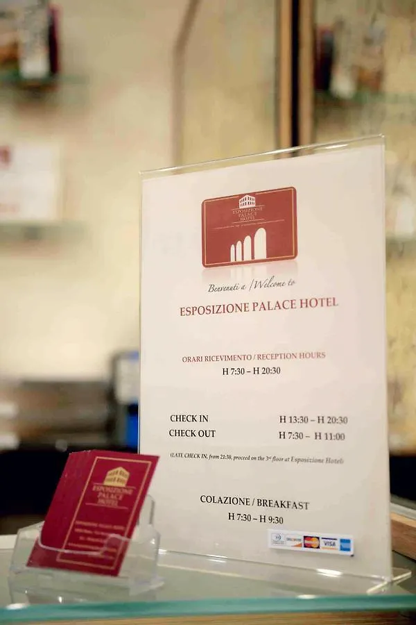 **  Esposizione Palace Hotel Roma Italia
