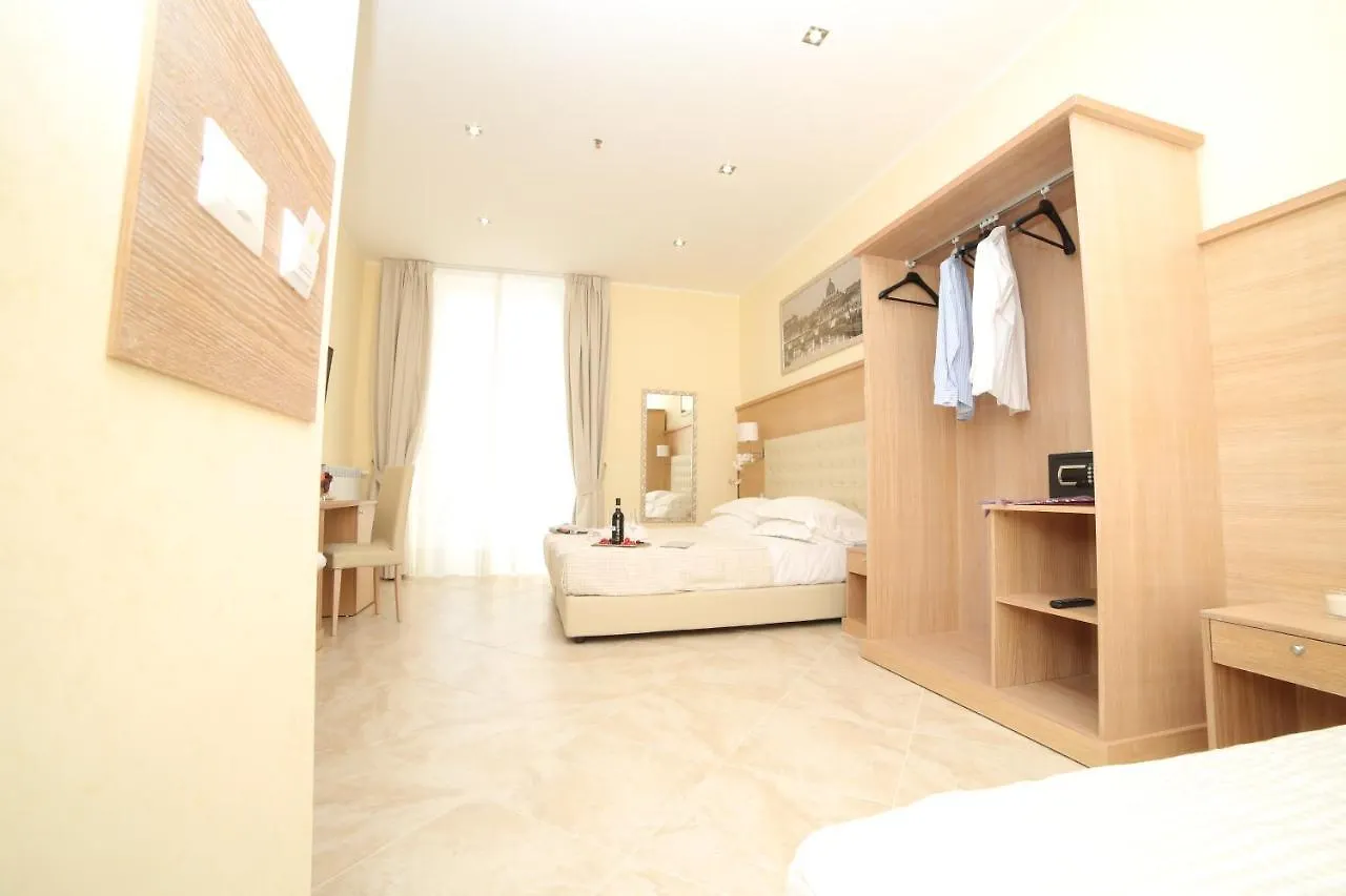 Esposizione Palace Hotel Roma